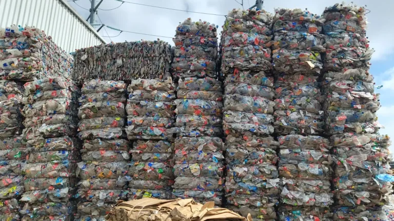 servicio de lavado de plasticos reciclables